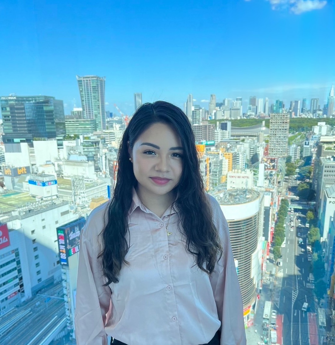 Yuriko Akamine